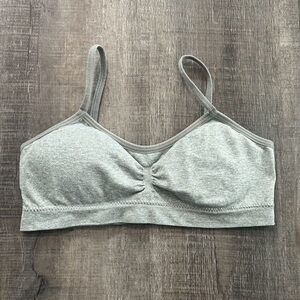 💞 Women’s Medium Gray Padded Sports Bra